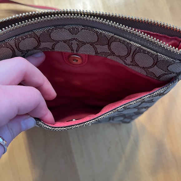 Coach Messenger Crossbody Signature Bag Tan/Pink - Picture 8 of 12